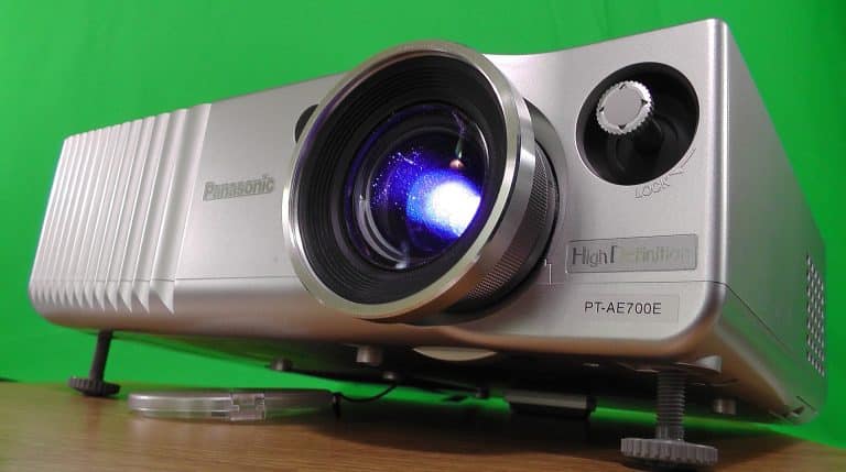 Comment changer l’ampoule d’un vidéoprojecteur ?