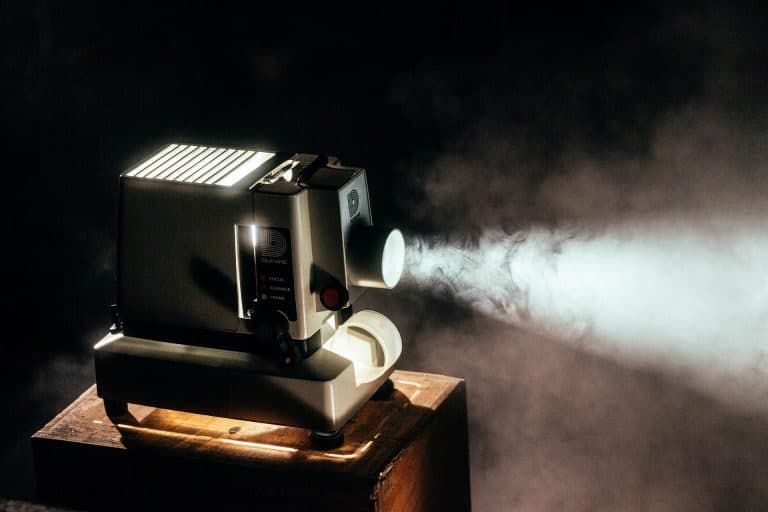 Ces 5 critères font qu’un vidéoprojecteur est un vidéoprojecteur professionnel
