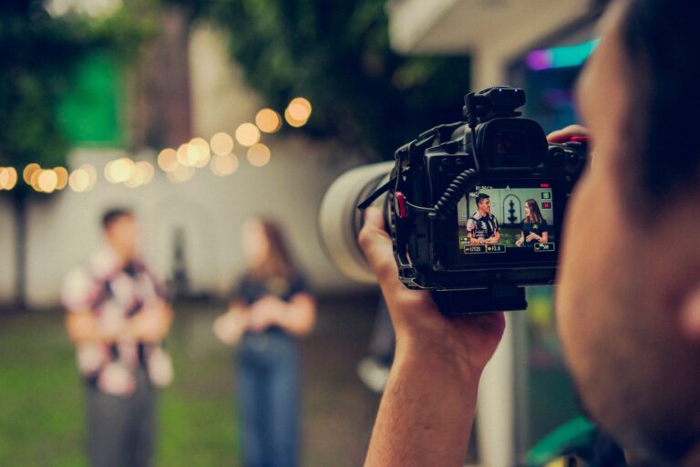 Comment se déroule la rencontre-débat sur le financement des téléfilms ?