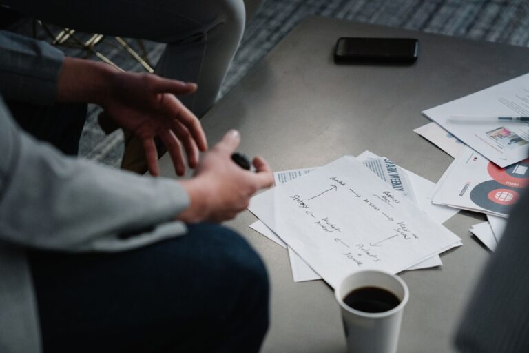 Comment organiser un atelier de scénario pour téléfilms ?