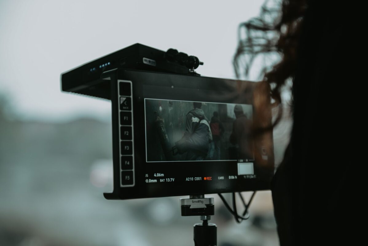 Quelles sont les enjeux de la diffusion des téléfilms internationaux ?